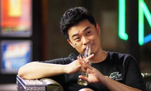 明星五兄弟,揭秘明星五兄弟的传奇人生