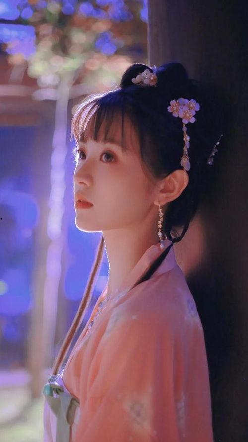 明星三部曲 下载,璀璨星途的起承转合