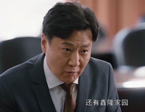 搜索明星施京明,影视界多面手，从演员到导演的华丽转身