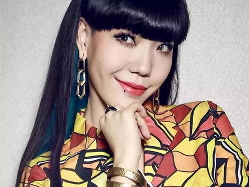 明星心情低落无奈发文章,明星心情低落无奈的内心独白