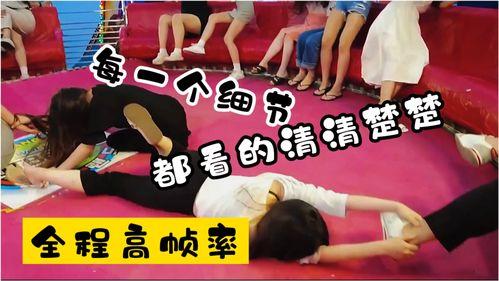 网红情侣游乐园视频,网红情侣畅游游乐园，浪漫互动引网友热议