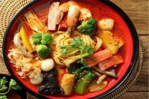 2019网红食品麻辣烫,2019年网红美食的火爆之路