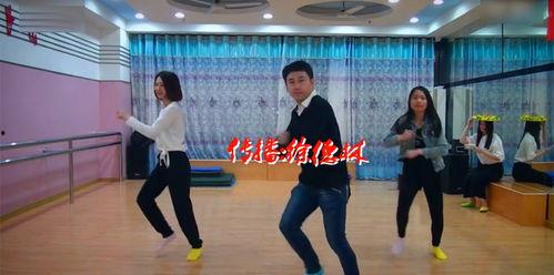 明星为老师献礼现场视频,明星教师节献礼感动瞬间