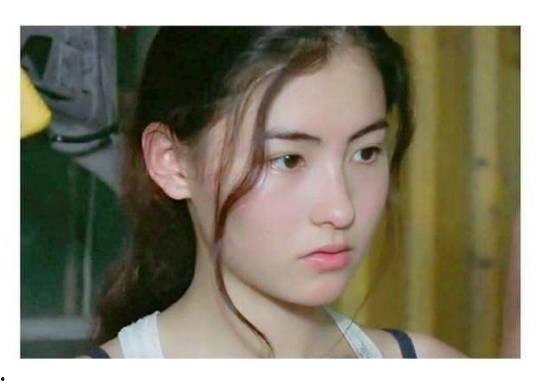 爆料张柏芝现状视频,生活低调，育儿事业两不误