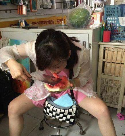 女友回复我吃瓜,揭秘甜蜜背后的趣味瞬间