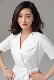 明星演员冯,璀璨星途，演绎人生精彩